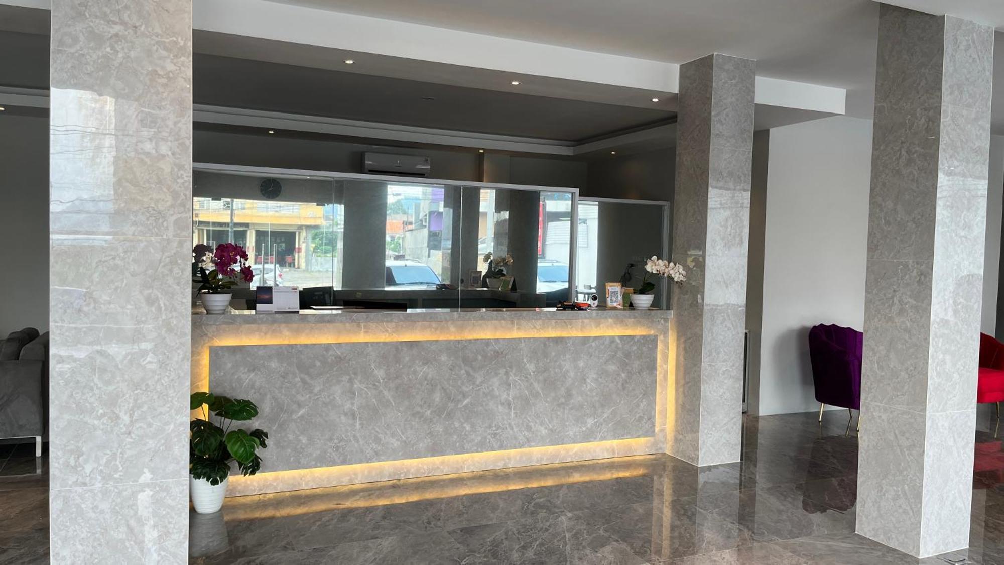 Reddoorz Premium At Jalan Diponegoro Lampung Hotel Bandar Lampung Eksteriør billede
