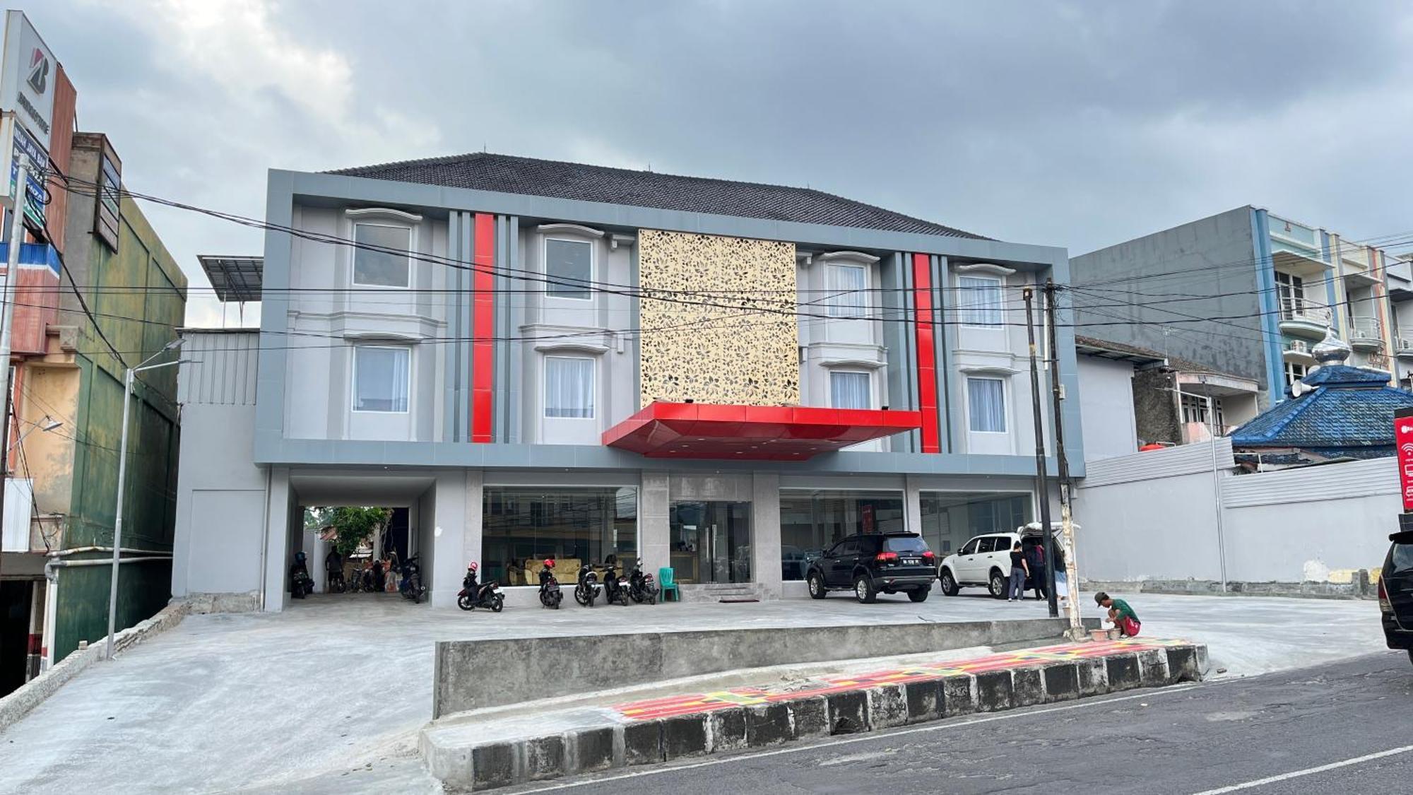Reddoorz Premium At Jalan Diponegoro Lampung Hotel Bandar Lampung Eksteriør billede