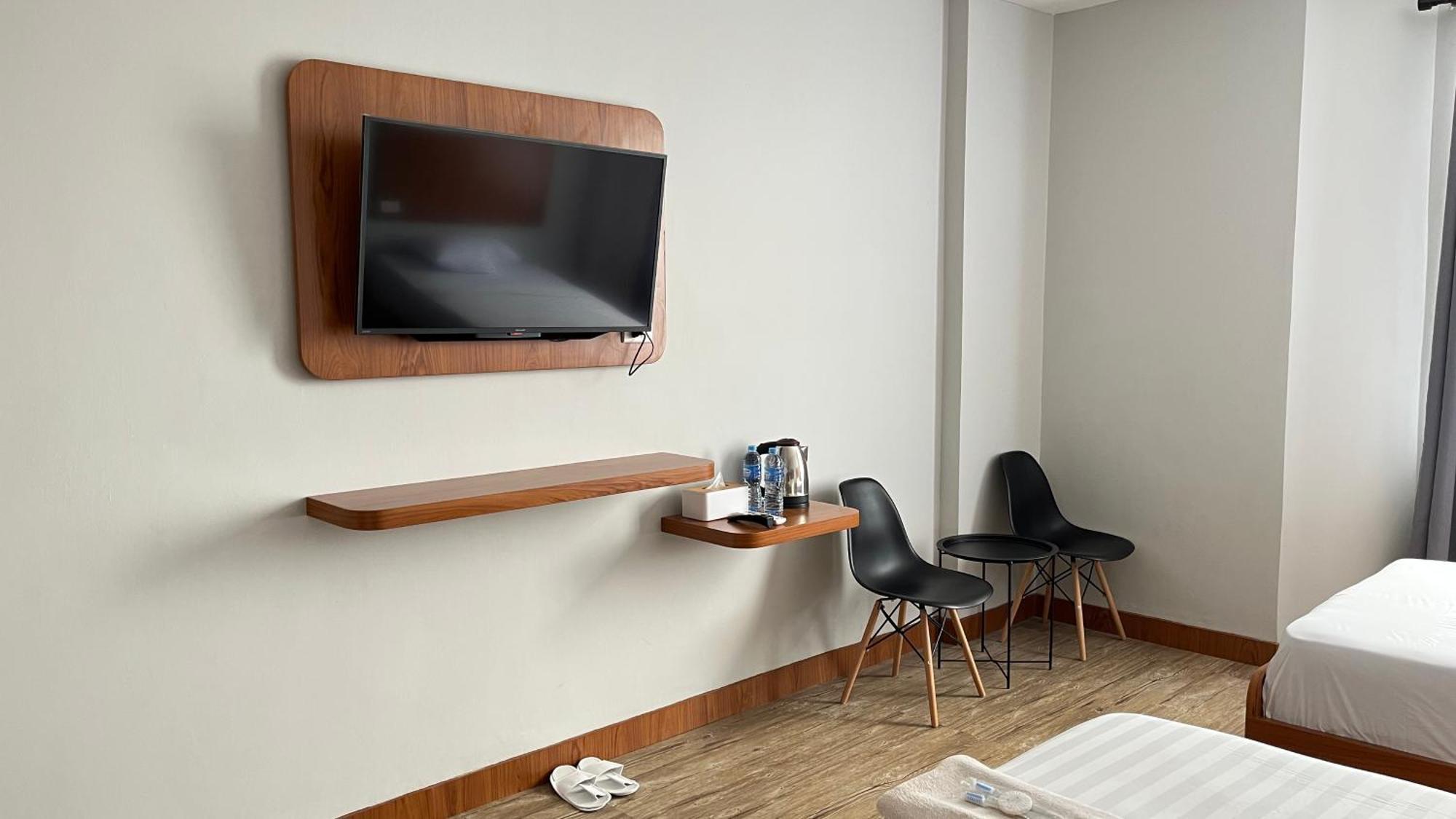Reddoorz Premium At Jalan Diponegoro Lampung Hotel Bandar Lampung Eksteriør billede