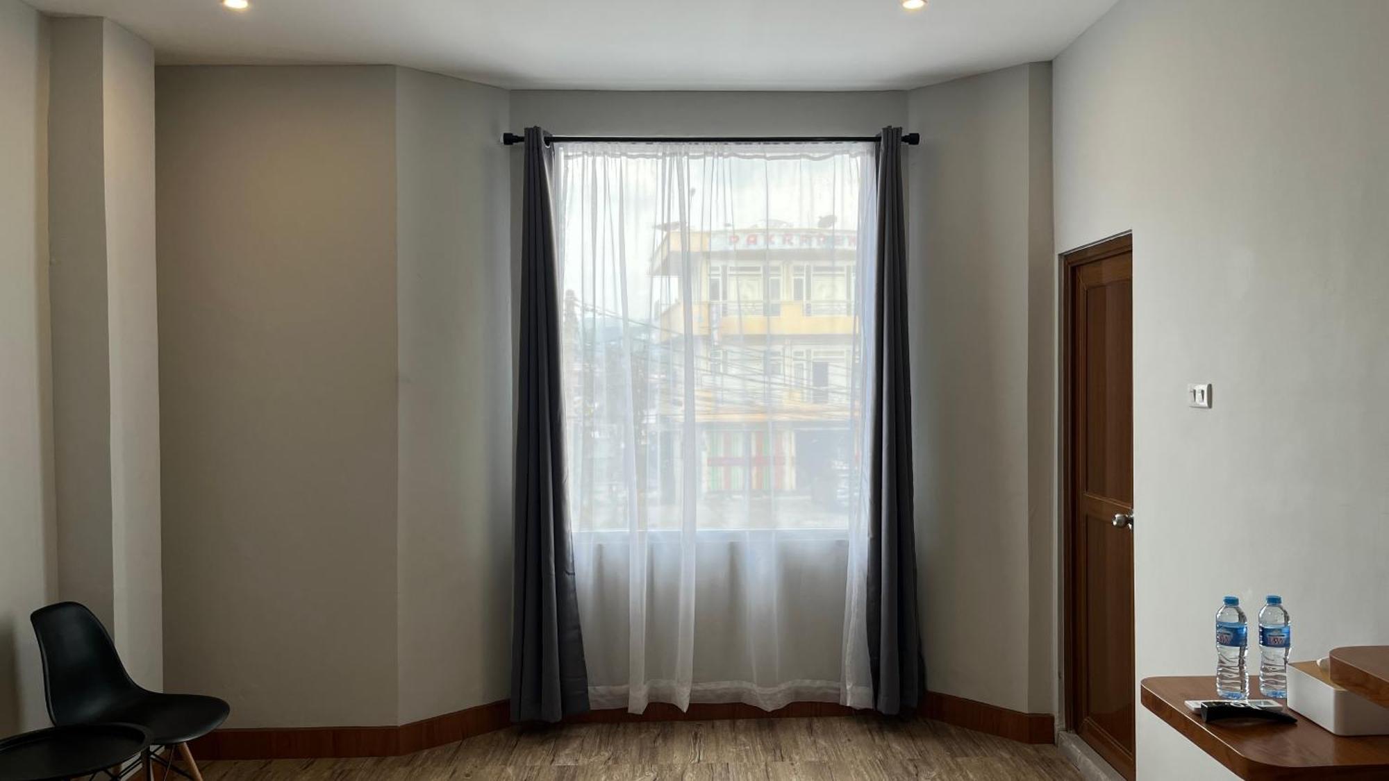 Reddoorz Premium At Jalan Diponegoro Lampung Hotel Bandar Lampung Eksteriør billede